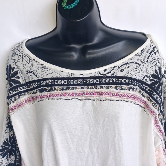 Free People Tripoli embroidered large, oversized top size Small - Picture 3 of 8